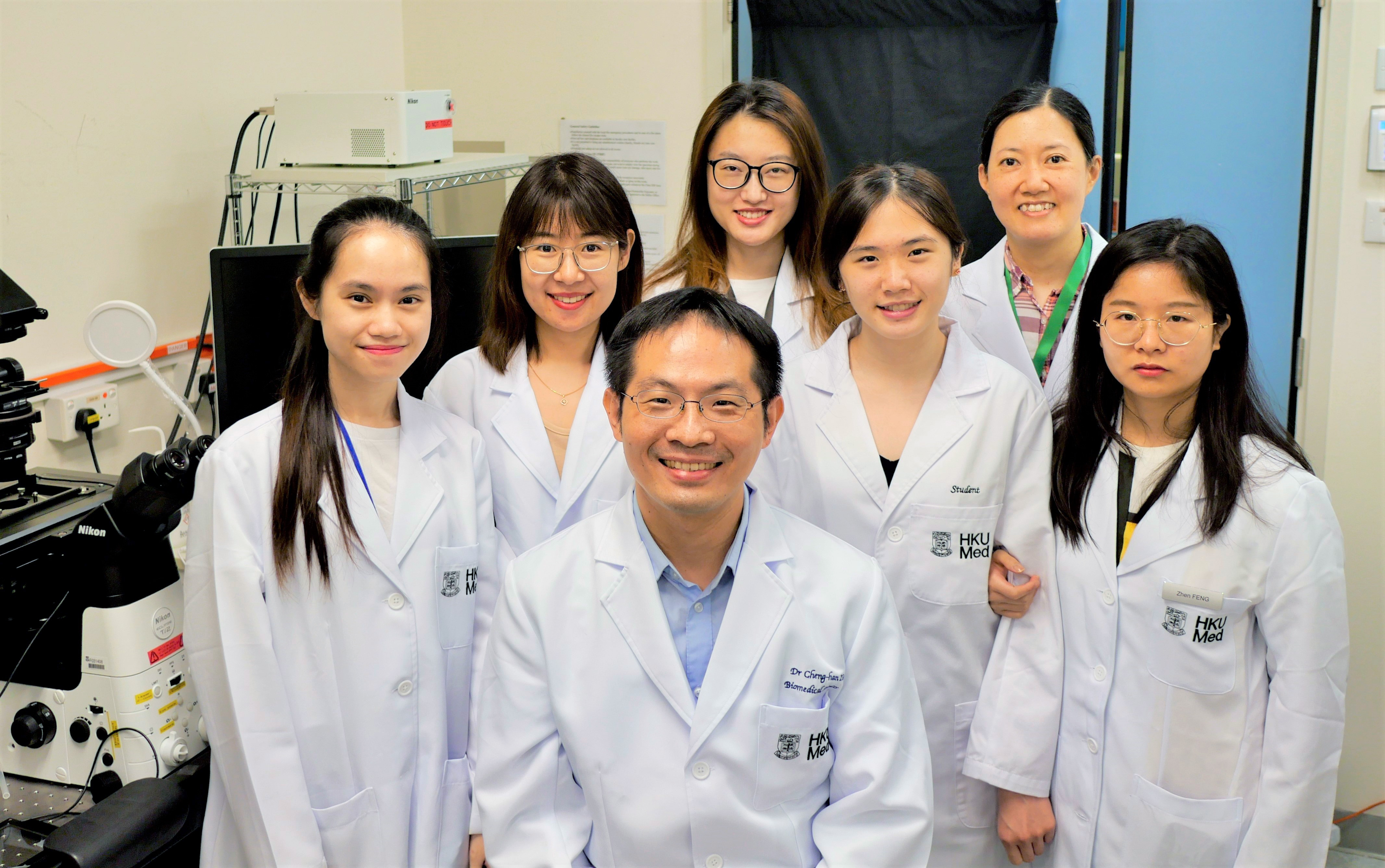 Dr Yu Cheng-han and team.