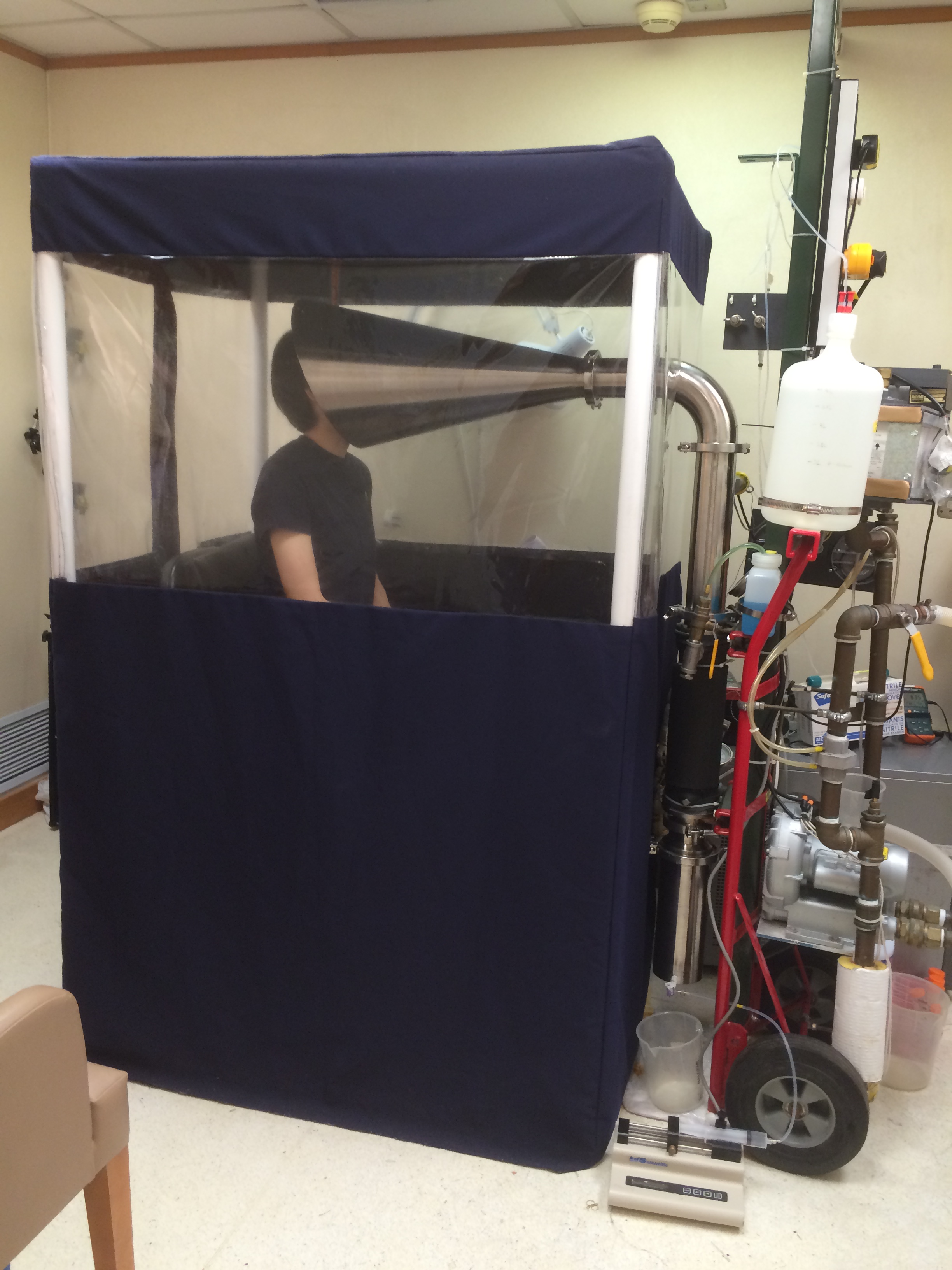 Setup to test the amount of virus in a participant's exhaled breath.